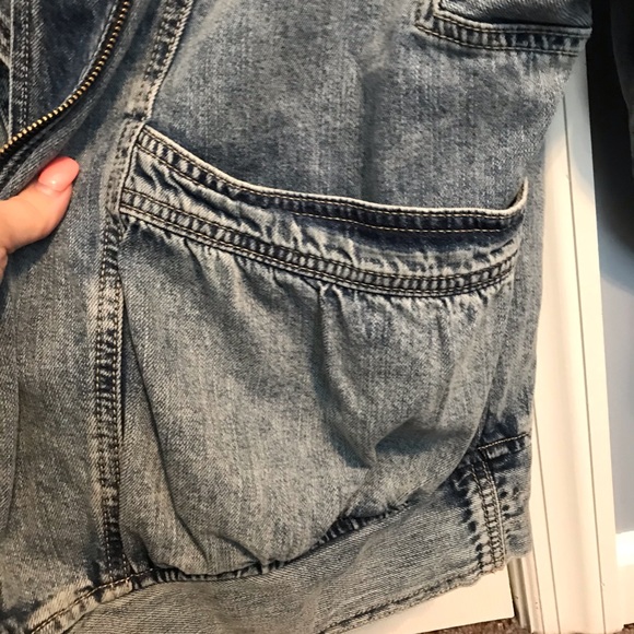 Oversized American Eagle Denim Jacket - Picture 4 of 4